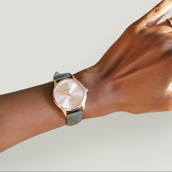 NEW MONROÉ Rose Gold Watch - Picture 10 of 10